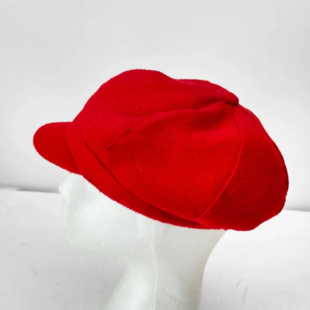 D&Y Red Newsboy Cap Flower Rhinestone Accent Elastafit‎ Hat WCABF3568 Womens